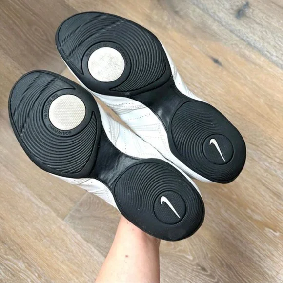 Nike Musique III Woman Sneakers White Leather Sneakers US 8 - Picture 4 of 11